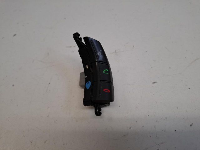 bontott HYUNDAI I30 Bal Multikormány Kapcsoló