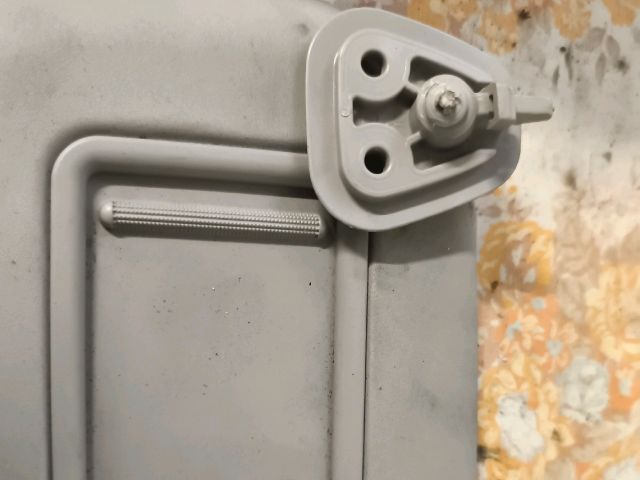 bontott HYUNDAI I30 Bal Napellenző