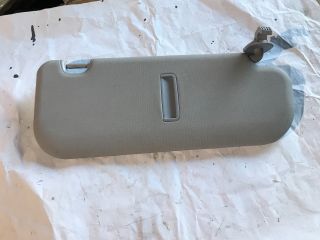 bontott HYUNDAI I30 Bal Napellenző