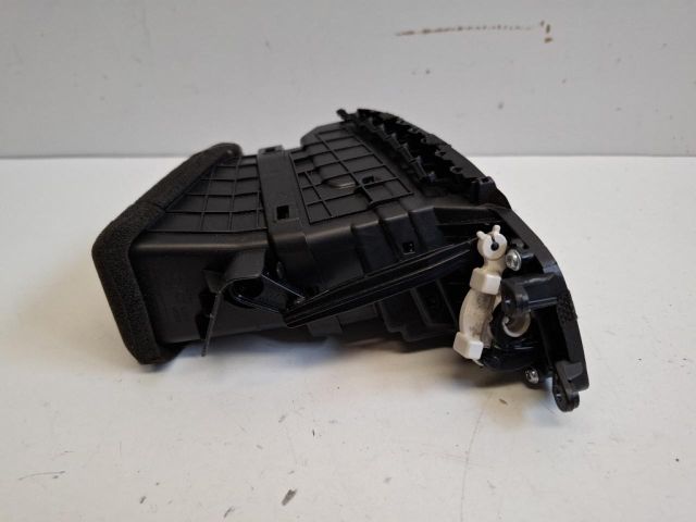 bontott HYUNDAI I30 Bal Szellőző