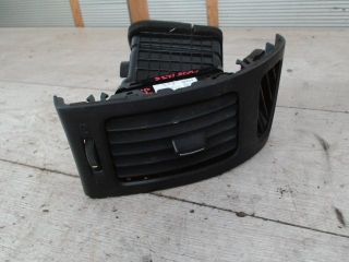 bontott HYUNDAI I30 Bal Szellőző