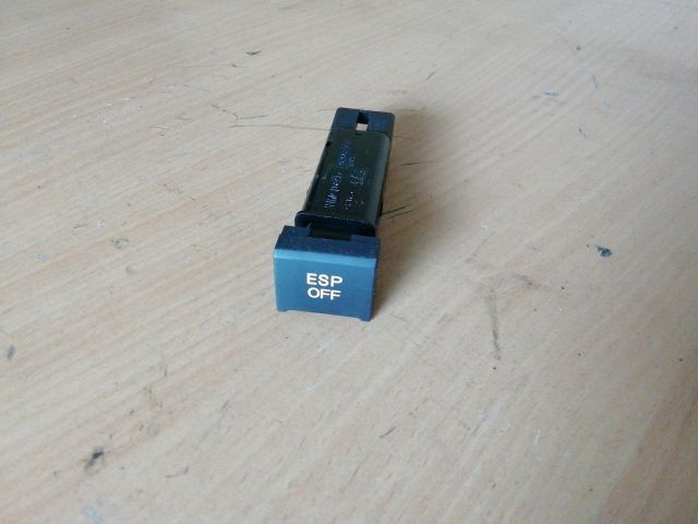 bontott HYUNDAI I30 Belső Levegő Kapcsoló