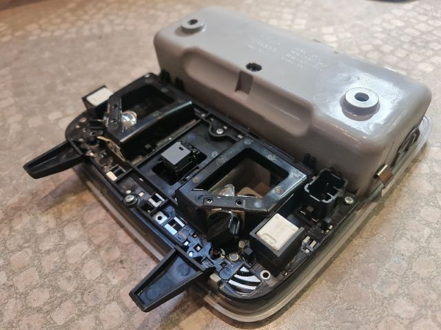 bontott HYUNDAI I30 Beltér Világítás Első