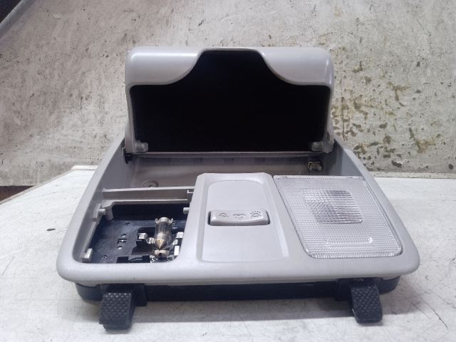 bontott HYUNDAI I30 Beltér Világítás Első