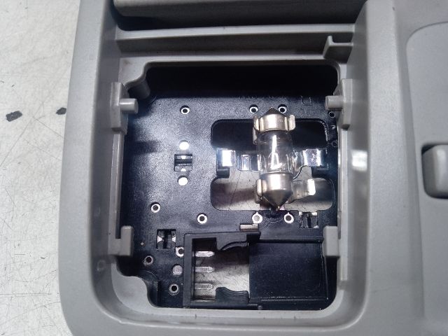 bontott HYUNDAI I30 Beltér Világítás Első