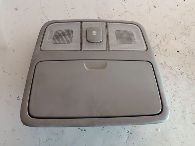 bontott HYUNDAI I30 Beltér Világítás Első