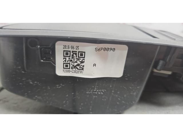 bontott HYUNDAI I30 Beltér Világítás Első