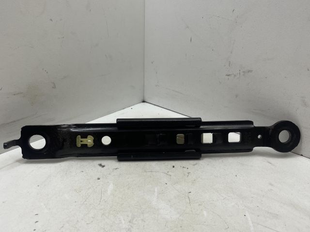 bontott HYUNDAI I30 Biztonsági Öv Magasság Állító