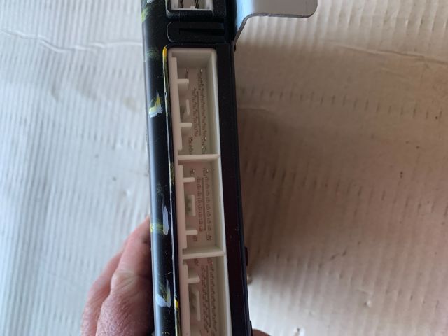 bontott HYUNDAI I30 Biztosítéktábla Utastér