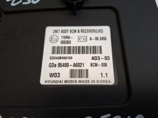 bontott HYUNDAI I30 Biztosítéktábla Utastér