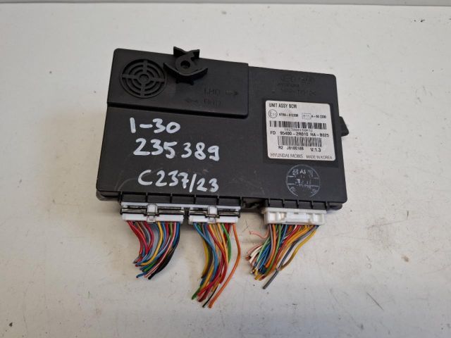 bontott HYUNDAI I30 Biztosítéktábla Utastér