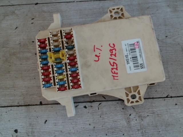 bontott HYUNDAI I30 Biztosítéktábla Utastér