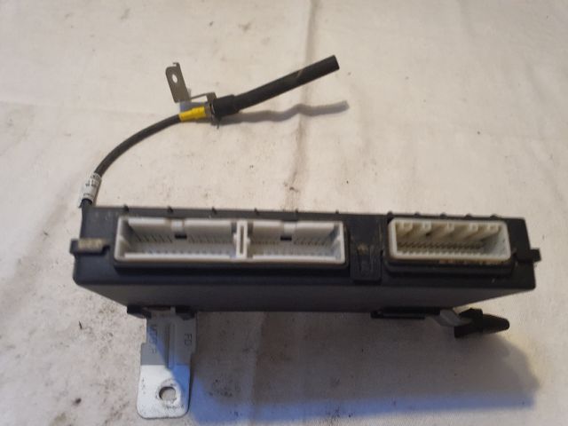 bontott HYUNDAI I30 Biztosítéktábla Utastér