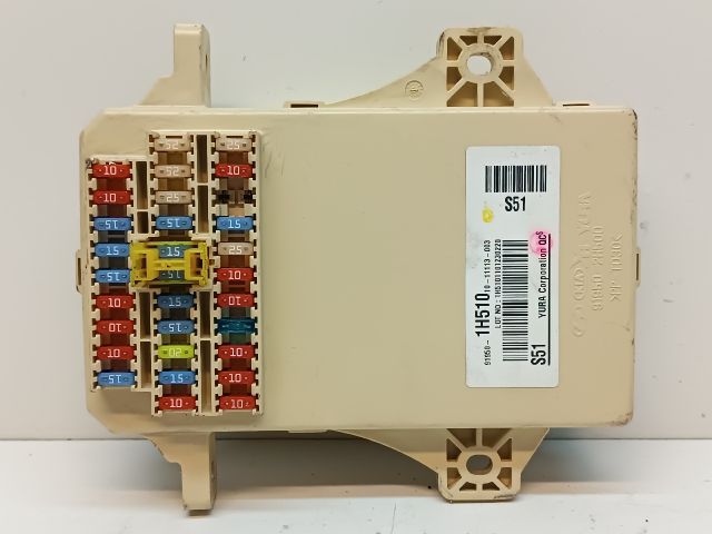 bontott HYUNDAI I30 Biztosítéktábla Utastér