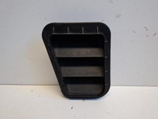 bontott HYUNDAI I30 Csomagtér Szellőző Bal