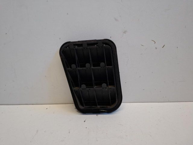 bontott HYUNDAI I30 Csomagtér Szellőző Jobb