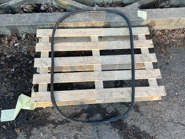 bontott HYUNDAI I30 Csomagtérajtó Gumikéder