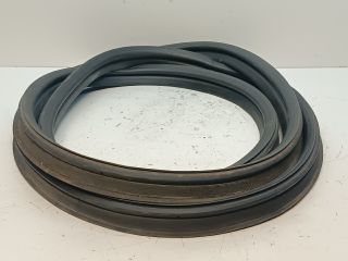 bontott HYUNDAI I30 Csomagtérajtó Gumikéder