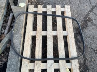 bontott HYUNDAI I30 Csomagtérajtó Gumikéder