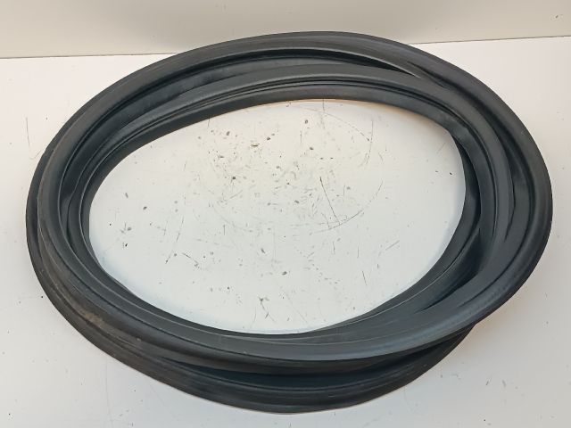 bontott HYUNDAI I30 Csomagtérajtó Gumikéder