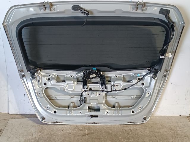 bontott HYUNDAI I30 Csomagtérajtó (Részeivel)