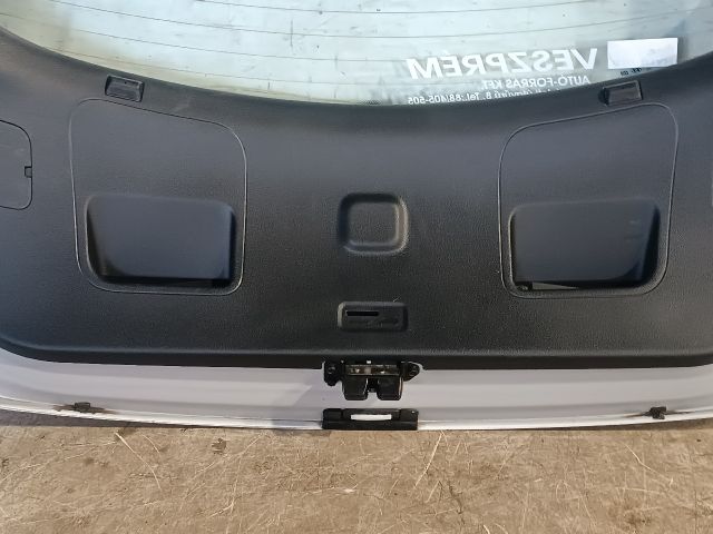 bontott HYUNDAI I30 Csomagtérajtó (Részeivel)