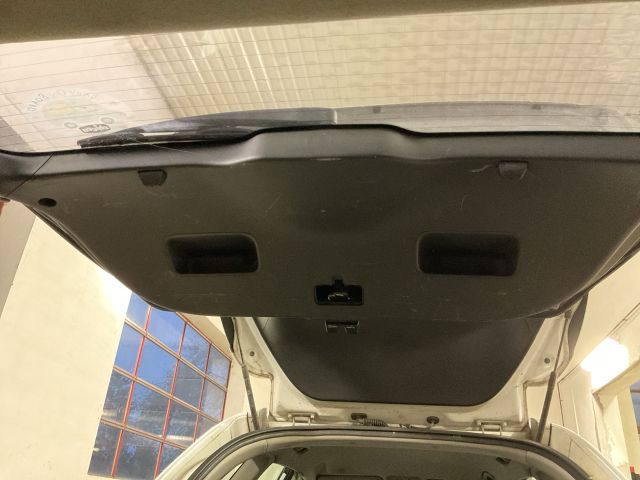 bontott HYUNDAI I30 Csomagtérajtó (Részeivel)