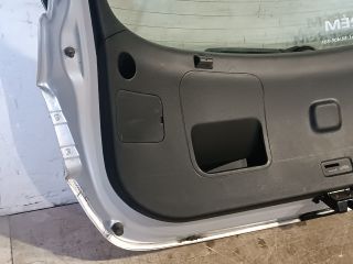 bontott HYUNDAI I30 Csomagtérajtó (Részeivel)