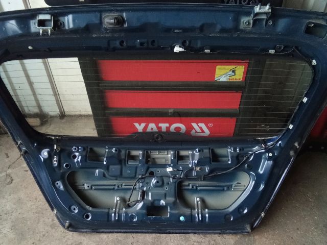 bontott HYUNDAI I30 Csomagtérajtó (Üres lemez)