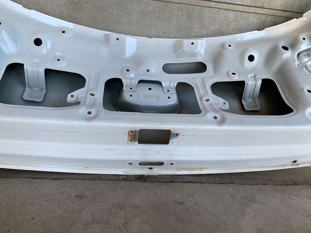 bontott HYUNDAI I30 Csomagtérajtó (Üres lemez)