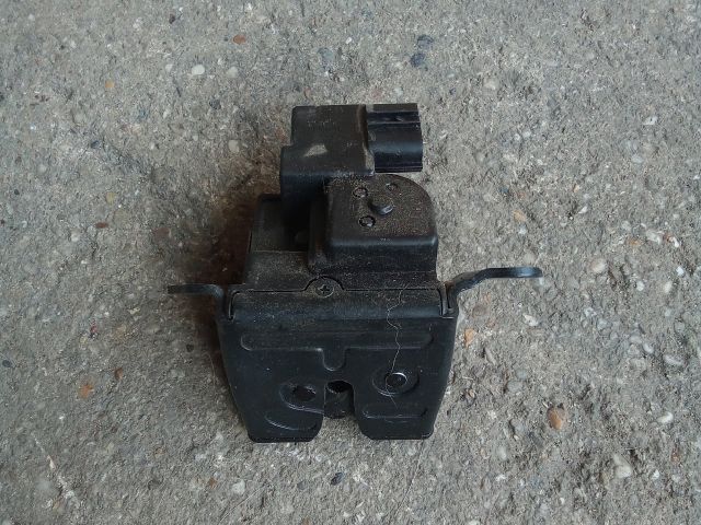 bontott HYUNDAI I30 Csomagtérajtó Zárszerkezet