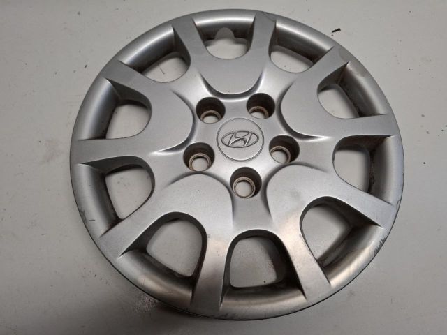 bontott HYUNDAI I30 Dísztárcsa (1 db)