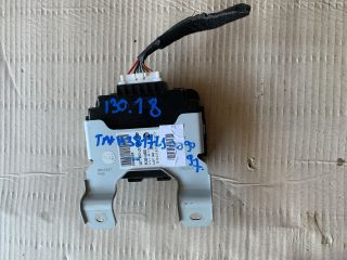 bontott HYUNDAI I30 Elektronika (Magában)