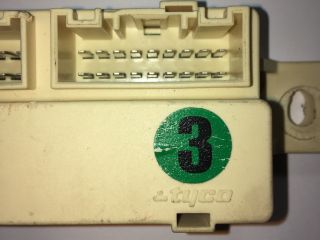 bontott HYUNDAI I30 Elektronika (Magában)