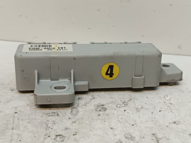 bontott HYUNDAI I30 Elektronika (Magában)