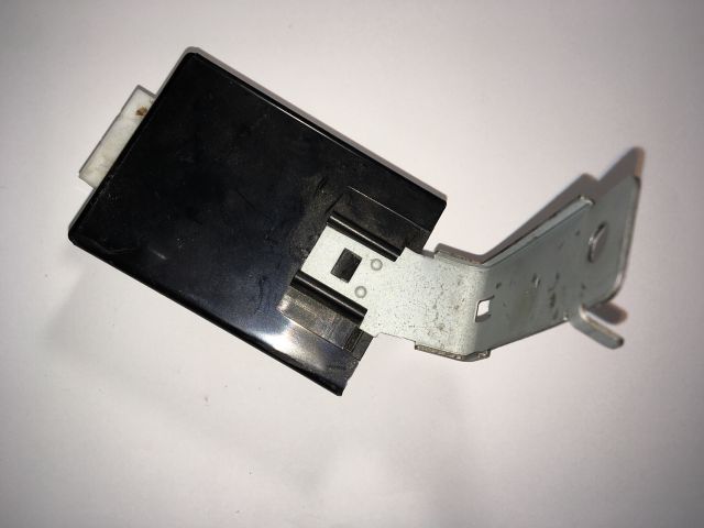 bontott HYUNDAI I30 Elektronika (Magában)