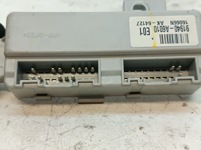 bontott HYUNDAI I30 Elektronika (Magában)