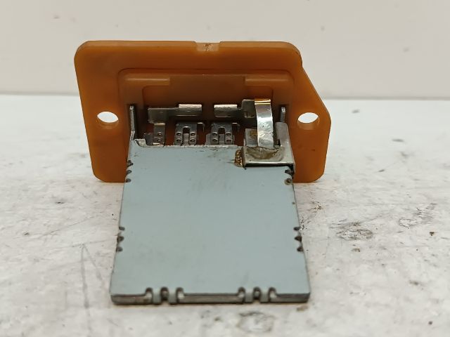 bontott HYUNDAI I30 Előtét Ellenállás Fűtőmotor