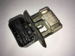 bontott HYUNDAI I30 Előtét Ellenállás Fűtőmotor