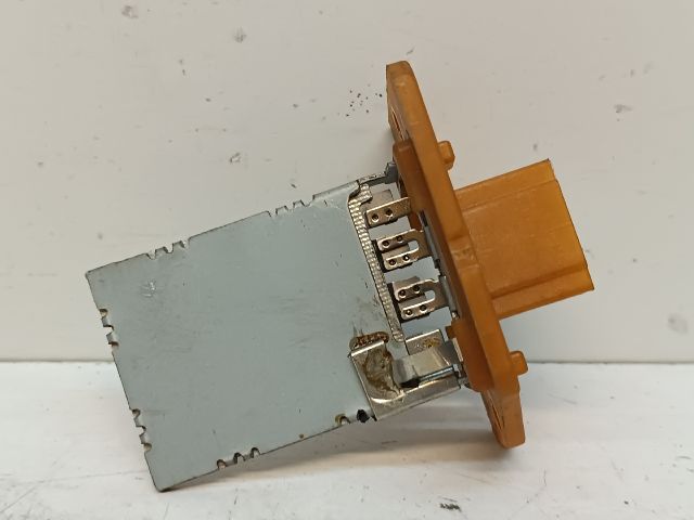 bontott HYUNDAI I30 Előtét Ellenállás Fűtőmotor