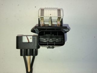 bontott HYUNDAI I30 Előtét Ellenállás Hűtőventilátor