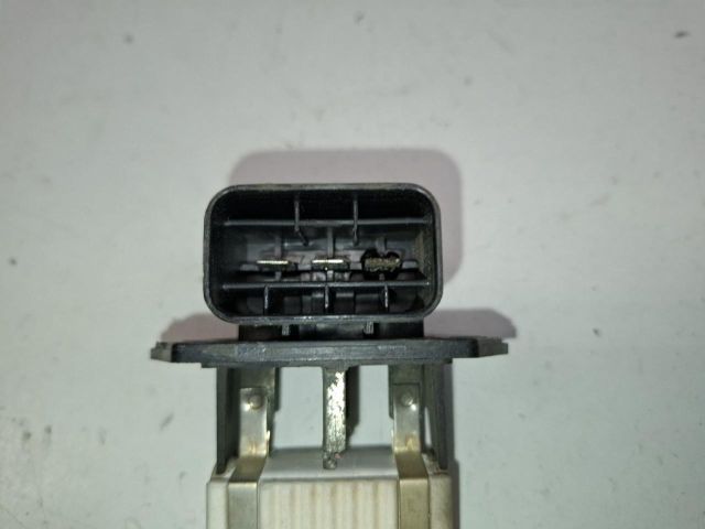 bontott HYUNDAI I30 Előtét Ellenállás Hűtőventilátor