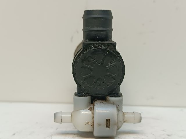 bontott HYUNDAI I30 Első Ablakmosó Szivattyú