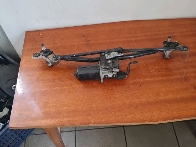 bontott HYUNDAI I30 Első Ablaktörlő Szerkezet Motorral