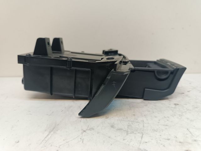 bontott HYUNDAI I30 Első Hamutartó