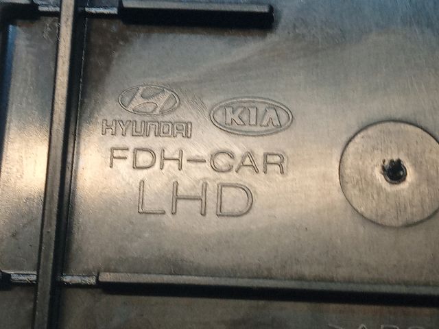 bontott HYUNDAI I30 Első Hamutartó