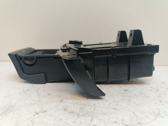 bontott HYUNDAI I30 Első Hamutartó