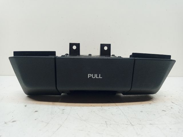 bontott HYUNDAI I30 Első Hamutartó