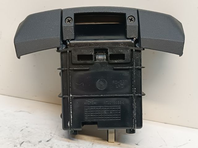 bontott HYUNDAI I30 Első Hamutartó