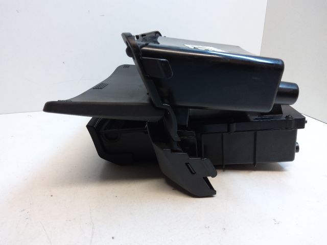 bontott HYUNDAI I30 Első Hamutartó